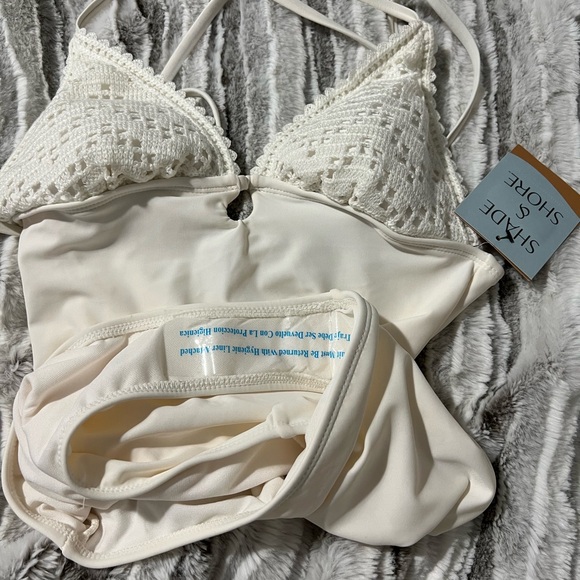 Shade & Shore White One Piece Swimsuit - Picture 4 of 5